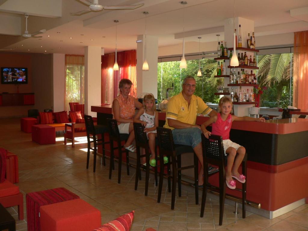 Ipsos Beach Hotel Ξενοδοχείο
