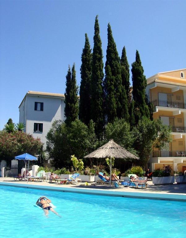 Ipsos Beach Hotel Ξενοδοχείο