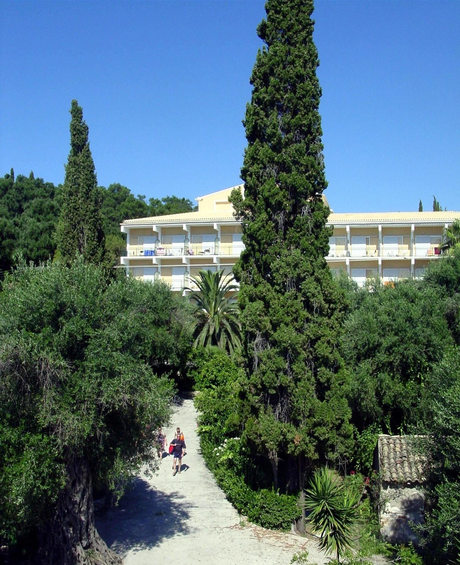 Ipsos Beach Hotel Ξενοδοχείο 3*