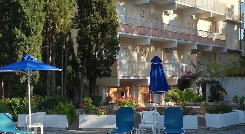Ipsos Beach Hotel 3* Ύψος